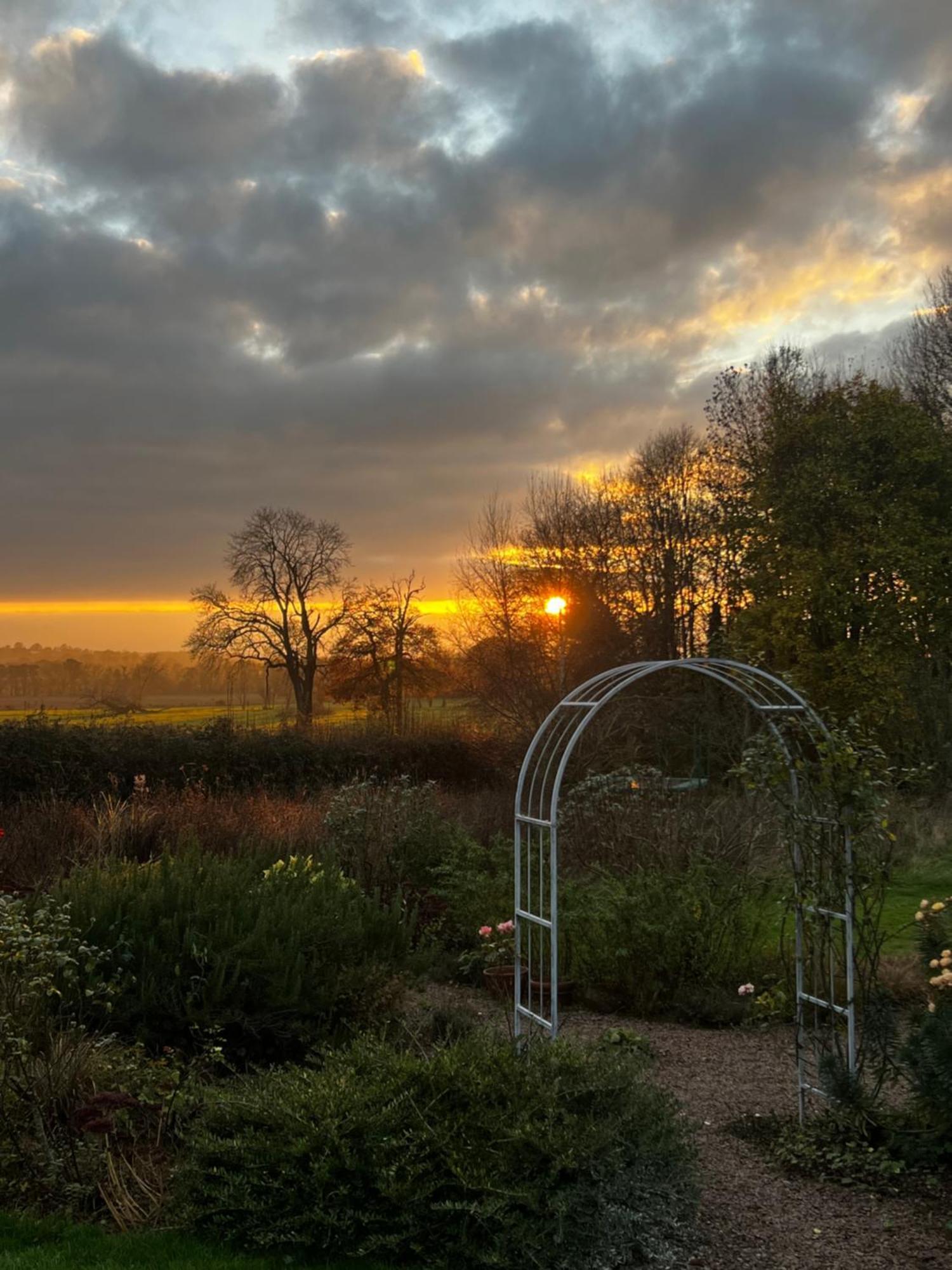 Villa Meadow Barn Hereford Esterno foto